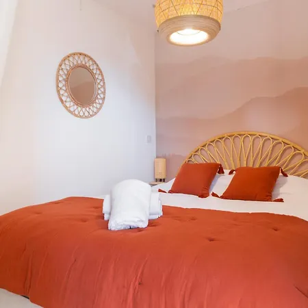 Apartment Cosy, Piscine, Clim, Parking Prive - Proche - Arrivee Autonome - Lit Queen Size La Seyne-sur-Mer