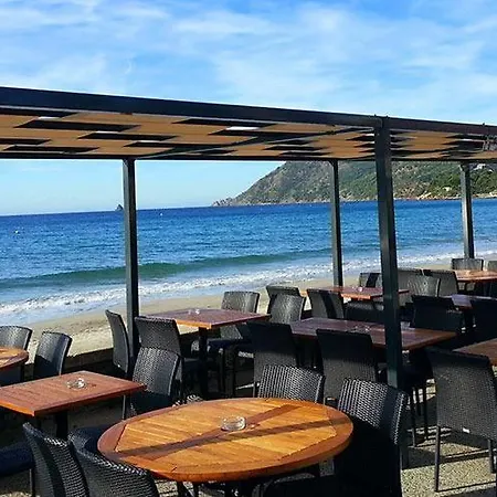 Proche Plage, Avec Piscine Et Climatisation, Parking Prive - Arrivee Autonome - Lit Queen Size דירה *