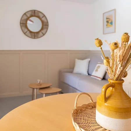 アパート Proche Plage, Avec Piscine Et Climatisation, Parking Prive - Arrivee Autonome - Lit Queen Size ラ・セーヌ・シュル・メール