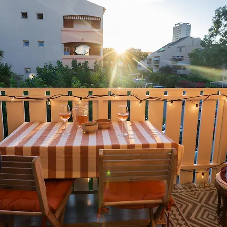 Proche Plage, Avec Piscine Et Climatisation, Parking Prive - Arrivee Autonome - Lit Queen Size アパート