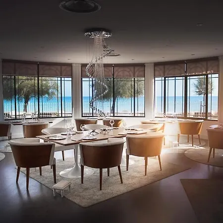 Appartement Votre séjour reposant proche plage, climatisation, piscine et parking privé - arrivée autonome - lit queen size *