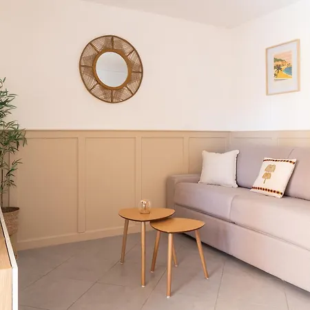 Proche Plage, Avec Piscine Et Climatisation, Parking Prive - Arrivee Autonome - Lit Queen Size アパート